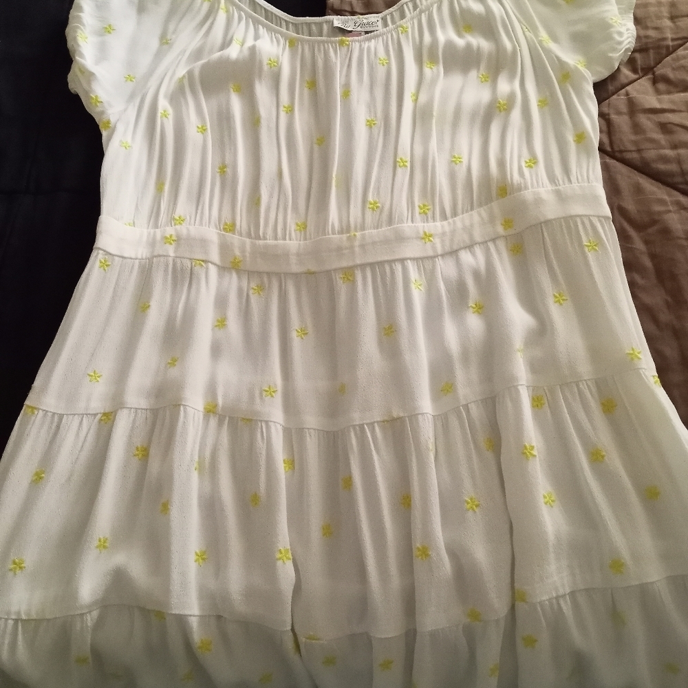 Really cute Flowing Dress